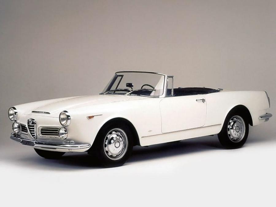  Alfa Romeo 2600 Spider (106) 1962 года  (фото 36 из 39)